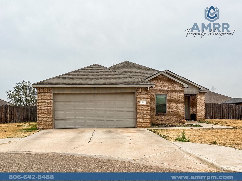 1103 Leeds Ct in Wolfforth, TX - Building Photo