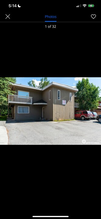 1741 Beaver Pl, Unit 4 in Anchorage, AK - Building Photo