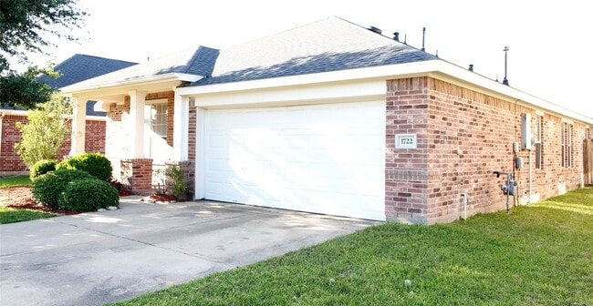1722 Lansing Cove Dr in Fresno, TX - Building Photo - Building Photo