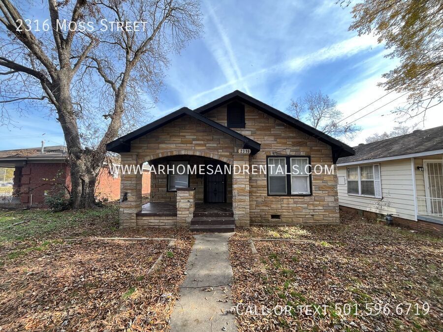 2316 Moss St in North Little Rock, AR - Building Photo