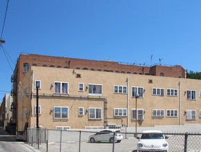 Burlington Apartments in Los Angeles, CA - Building Photo - Building Photo