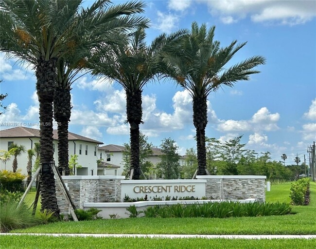 property at 12220 SW 44th St