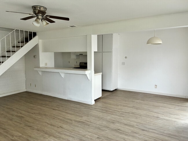 property at 4714 Greenholme Dr