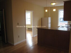 183 Endicott St, Unit 5 in Boston, MA - Foto de edificio - Building Photo