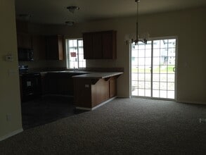 215 Mashell Ave S in Eatonville, WA - Building Photo - Building Photo