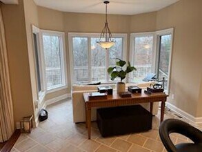 1718 Strathshire Hall Pl in Powell, OH - Building Photo - Building Photo