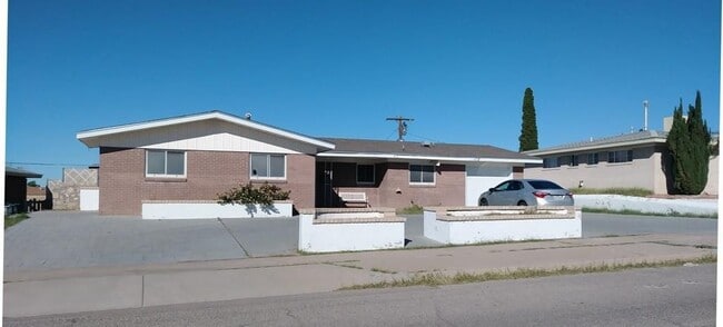 property at 112 De Leon Dr