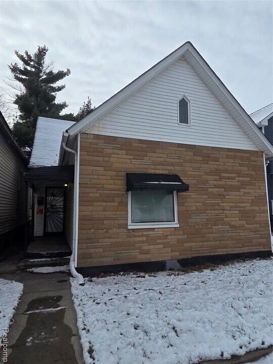 3053 Tillman St in Detroit, MI - Building Photo