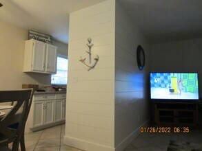 47 Woodland Dr, Unit 103 in Vero Beach, FL - Building Photo - Building Photo