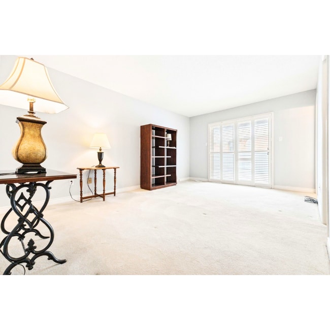 75 Sunnyside Dr in London, ON - Building Photo - Building Photo