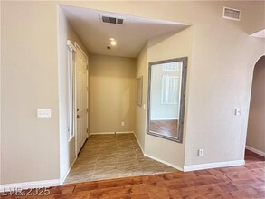 11234 Dolcetto Dr in Las Vegas, NV - Building Photo - Building Photo