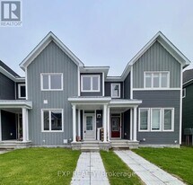 45 Chasing Grv in Ottawa, ON - Building Photo