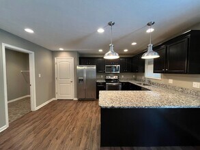 722 Red Maple St in Bowling Green, KY - Building Photo - Building Photo