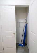 521 W 48th St in New York, NY - Building Photo - Building Photo