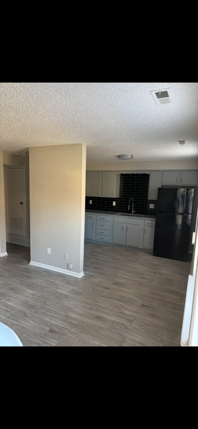 117 Cornell Ave in Bonner Springs, KS - Building Photo - Building Photo