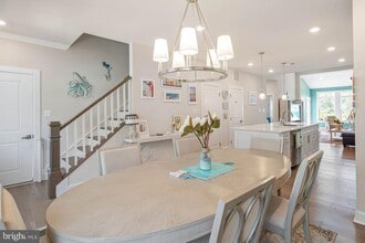 33789 Freeport Dr in Lewes, DE - Foto de edificio - Building Photo