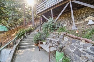 432 Fernwood Pacific Dr in Topanga, CA - Foto de edificio - Building Photo