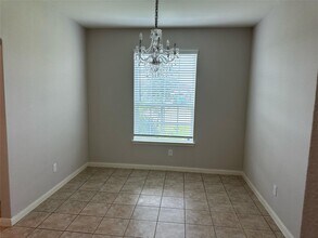 12301 Bowline Rd in La Marque, TX - Building Photo - Building Photo