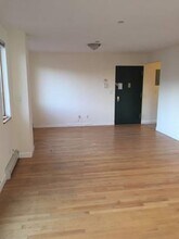37-15 23rd Ave in Queens, NY - Building Photo - Building Photo