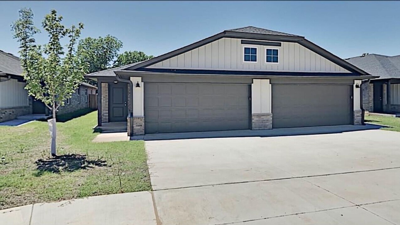 437 Stevens Pass in Oklahoma City, OK - Building Photo