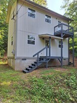 164 Mundy Cove Rd in Weaverville, NC - Building Photo