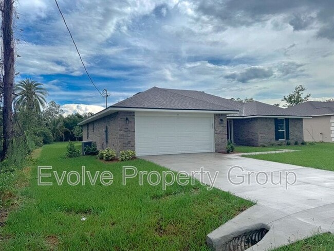 31 Westridge Ln in Palm Coast, FL - Building Photo - Building Photo