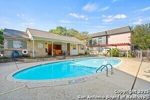 2300 Nacogdoches Rd in San Antonio, TX - Building Photo - Building Photo