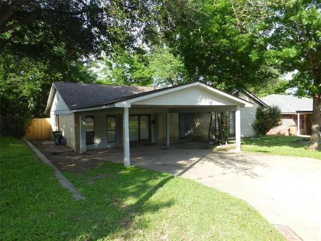 1708 Raven Dr in Austin, TX - Building Photo - Building Photo