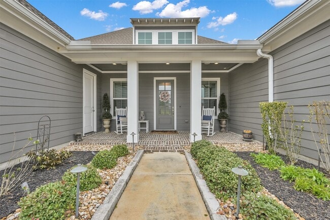 2072 Laurie Darlin Dr in Conroe, TX - Building Photo - Building Photo