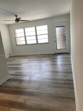 801 SW 133rd Terrace in Pembroke Pines, FL - Building Photo - Building Photo