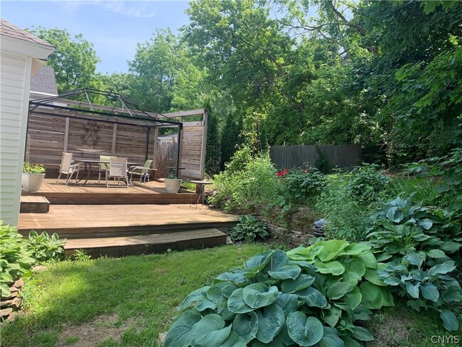 327 Tennyson Ave in Syracuse, NY - Building Photo - Building Photo