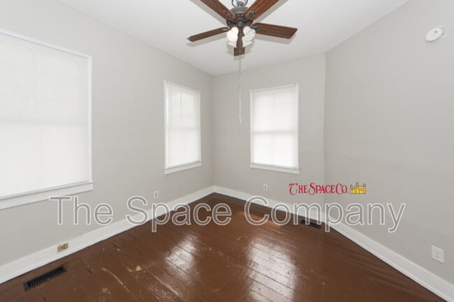 555 Rutledge Ave in Charleston, SC - Building Photo - Building Photo