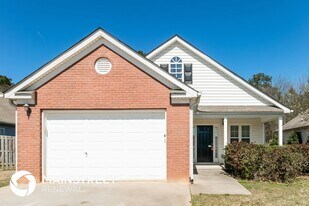 3560 Brookstone Way in Union City, GA - Building Photo