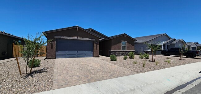 property at 5050 W Hunter Trl