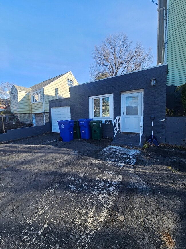 property at 370 Bruce Ave