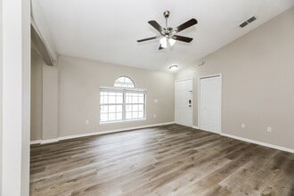 3430 Talisman Drive in Middleburg, FL - Building Photo - Building Photo