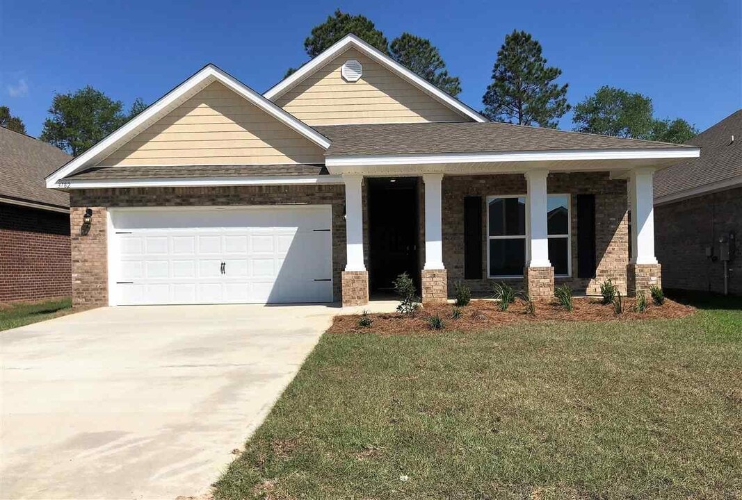 3782 Hawks Landing Cir in Milton, FL - Foto de edificio