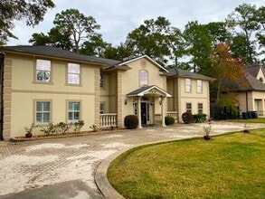 11730 Denise Dr in Houston, TX - Building Photo - Building Photo