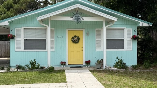 property at 2642 Chester Ave