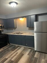 3312 Sablewood Dr, Unit 1 in Rockford, IL - Building Photo - Building Photo