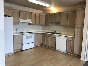 8027 Copperfield Pl in Magna, UT - Building Photo - Building Photo