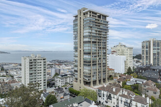 The Summit in San Francisco, CA - Building Photo - Building Photo