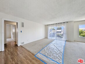 440 Raymond Ave in Santa Monica, CA - Building Photo - Building Photo