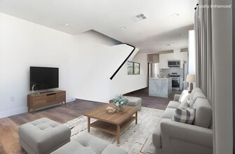 4507 W 18th St in Los Angeles, CA - Building Photo - Building Photo