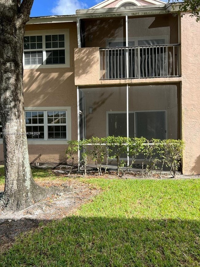 620 Cypress Club Way in Pompano Beach, FL - Building Photo - Building Photo