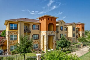 Fairway Landings at Plum Creek in Kyle, TX - Building Photo