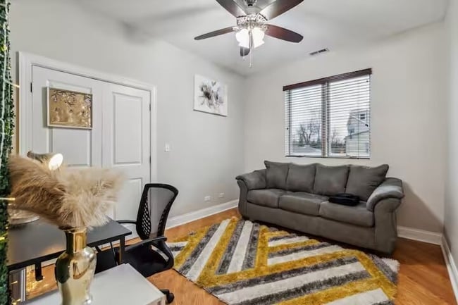 3935 S Wells St, Unit 1 in Chicago, IL - Building Photo - Building Photo