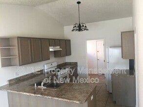 4001 Abbey Rd in Farmington, NM - Building Photo - Building Photo