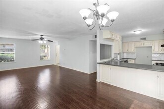 2425 Lakeview Cir in McKinney, TX - Building Photo - Building Photo