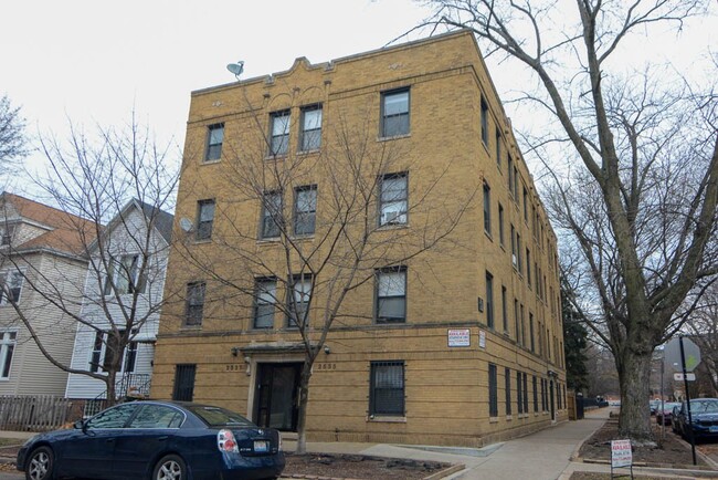 property at 2537 N Seminary Ave